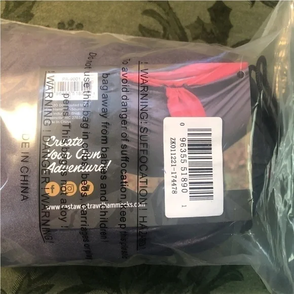 Castaway Travel Hammock Double Red/Charcoal Camping w/2 Tree Straps Free Ship - Picture 4 of 5